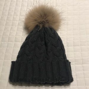 🎩Cable knit hat🎩